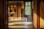 Comment Rénover un Parquet Ancien ? Conseils & Astuces